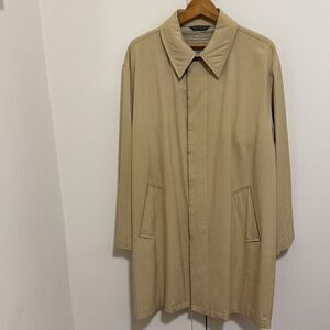 Sulka Mens 100% Silk Coat Tan Trimmed in Brown Leather. Size Large.